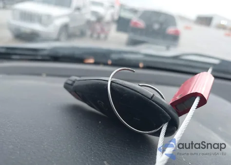 2018 Ram 1500 Laramie 4X4 5'7 Box z USA, uszkodzony, nr VIN 1C6RR7NT8JS110252